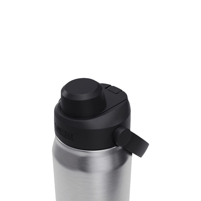 A drink bottle in stainless steel with a black lid and integrated handle, featuring a logo on the cap.