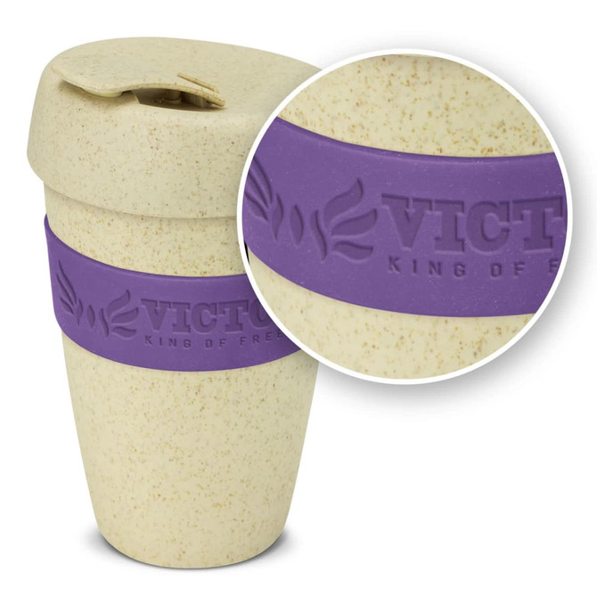 A drink bottle in natural colour with a purple silicone band and a lid, featuring a logo. Capacity of 480ml.