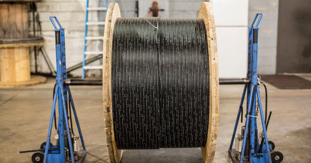 Flat Drop Fiber Cable: Installation Benefits and Uses