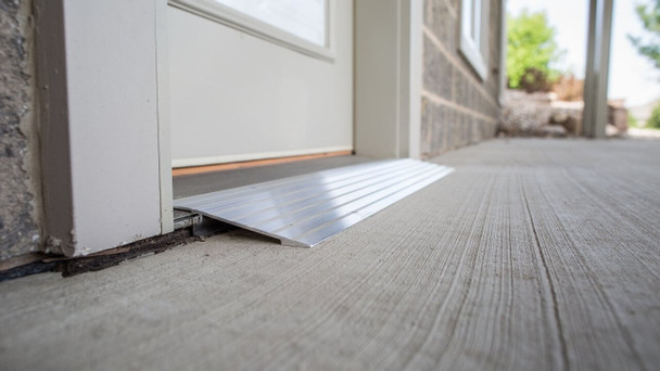 EZ-ACCESS TRANSITIONS Modular Entry Ramp
