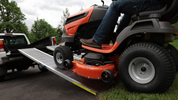 EZ-ACCESS TRAVERSE Singlefold Ramp (Loading Ramp)