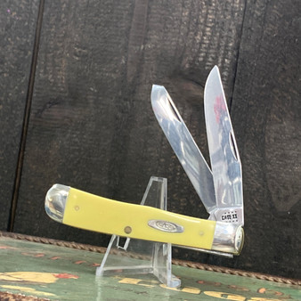 Yellow Synthetic Smooth Trapper - Carbon Steel 