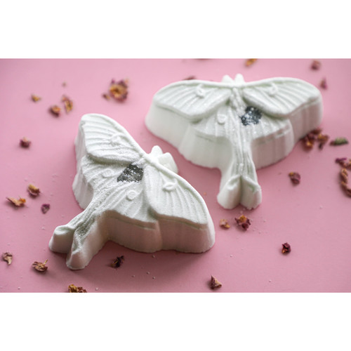 Celestite Crystal Lunar Moth Bath Bomb
