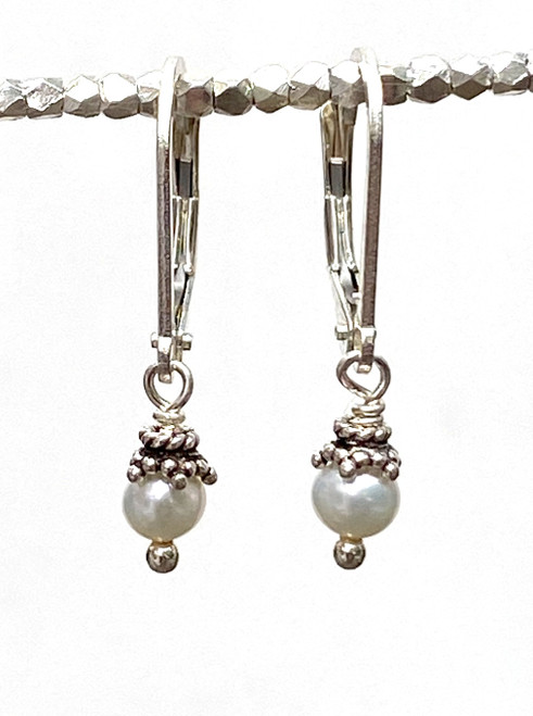 4mm freshwater pearl earrings