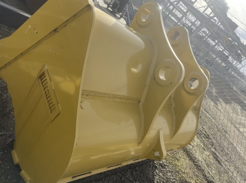 Clean Up Bucket - 1081001-08400-B