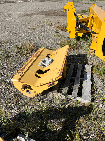 Hydraulic Quick Coupler Loaders or Excavators - 130-411-0406F*