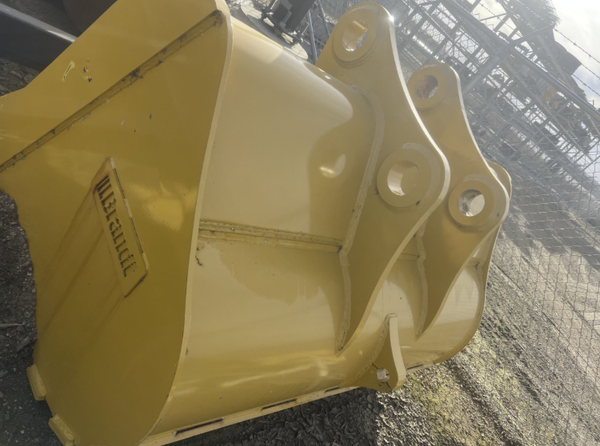 Clean Up Bucket - 1081001-08400-B