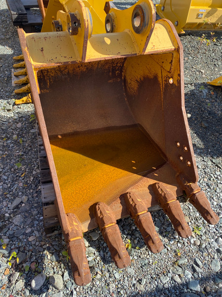 Dig Bucket - 1079301-03601-B5 Val-d'or