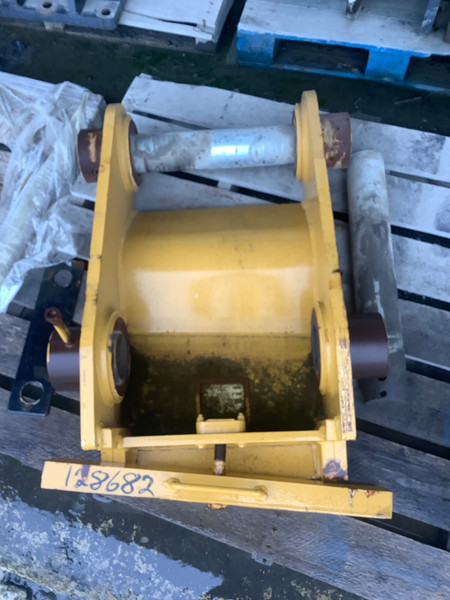 Manual Quick Coupler - EDF350GQC