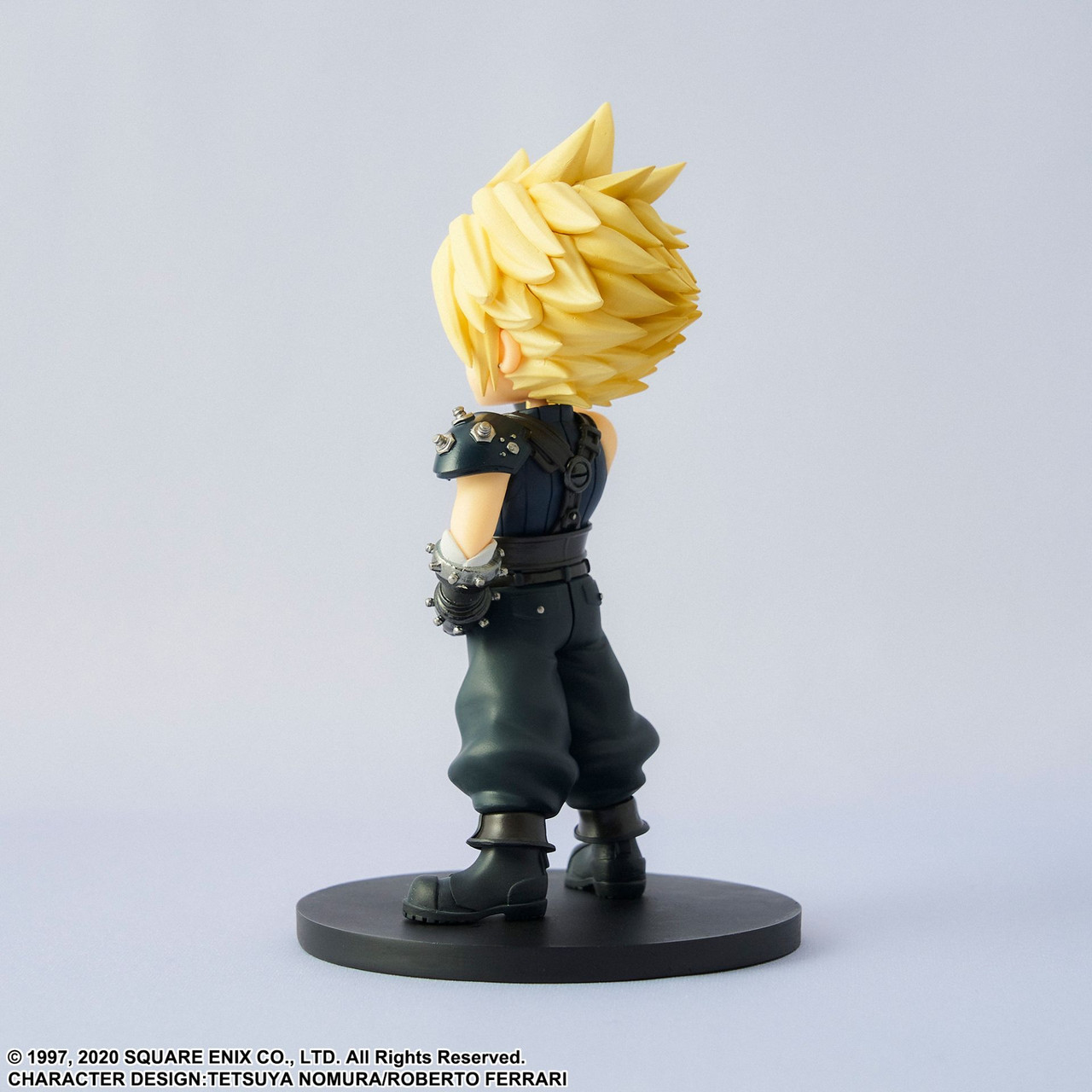 SQUARE ENIX FINAL FANTASY VII Remake - Cloud Strife Static Arts Gallery Statuette 26cm