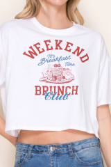 WEEKEND BRUNCH CLUB CROP GRAPHIC TOP