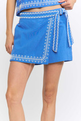 WRAP SKORT WITH WHITE TRIM DETAIL