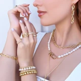 GENUINE PEARL DRAWSTRING BRACELET