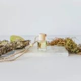 Hanging Car Fragrance Diffuser | Refillable Luxury Car Air Freshener