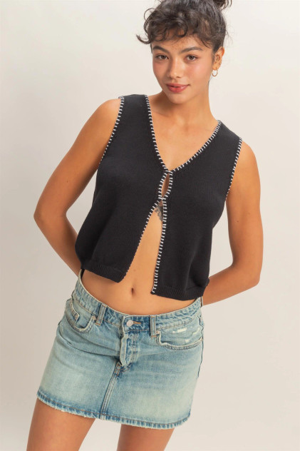 V-NECK WITH BLANKET STITCH VEST TOP