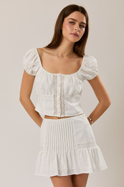 CAP SLEEVE SCOOP NECK LACE BLOUSE