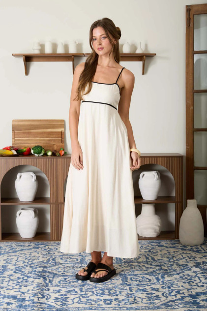 CONTRAST TRIM SPAGHETTI EMPIRE WAIST MIDI DRESS