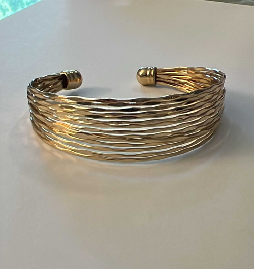 GOLDEN TIDE CUFF