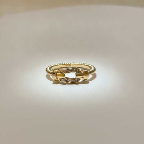 GOLD PLATED CABLE BAND BUCKLE STATEMENT RING
