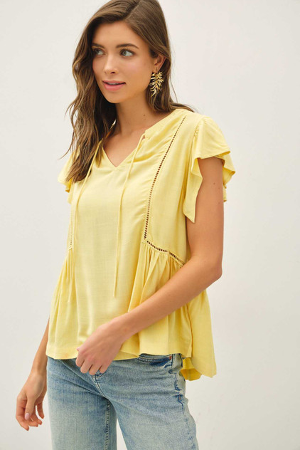 TIE FRONT RUFFLE SLEEVE BLOUSE