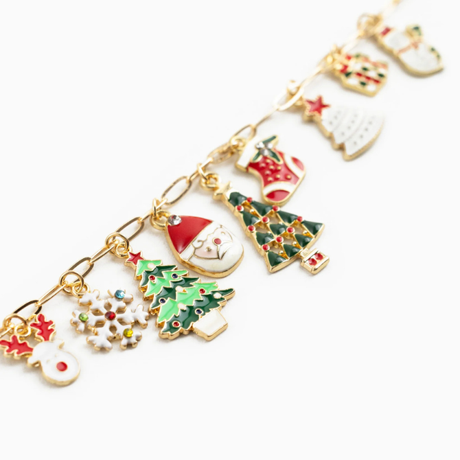 CLASSIC CHRISTMAS 9 CHARM BRACELET