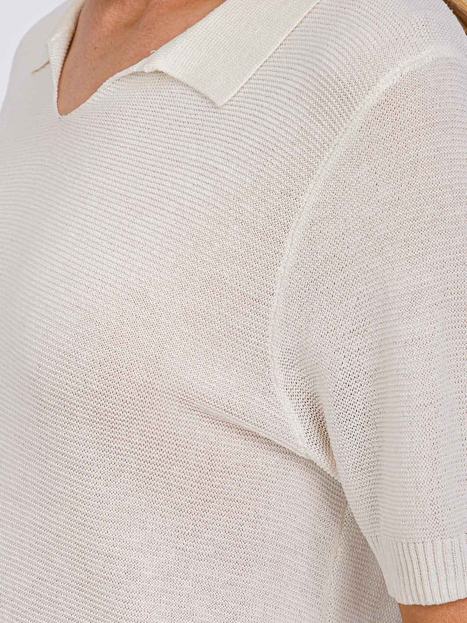 SHORT SLEEVE V-NECK BLOUSE