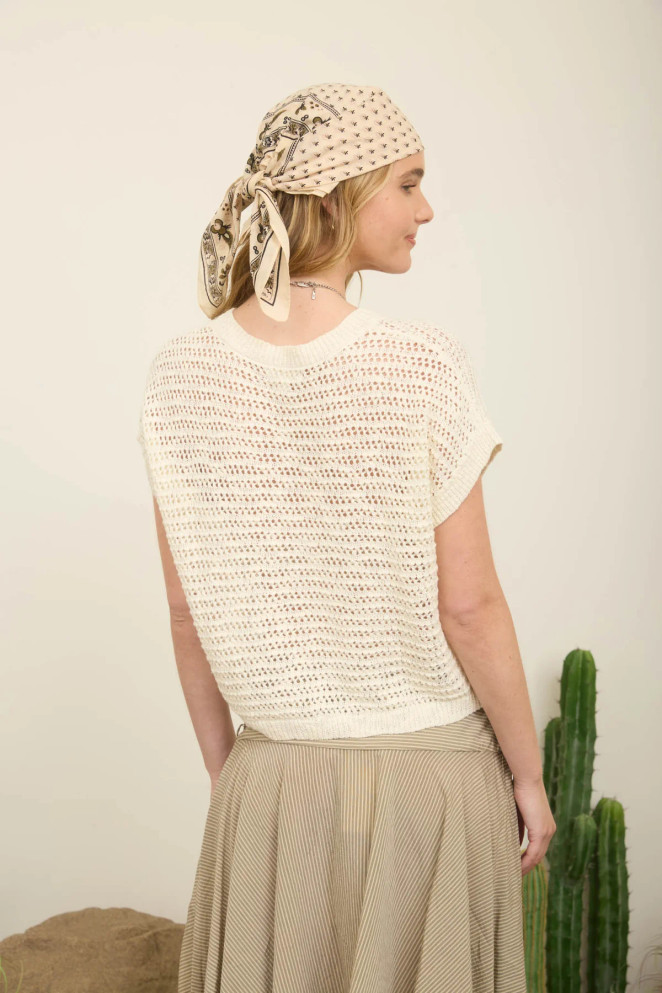LACE UP NECKLINE CROCHET SHORT SLEEVE TOP
