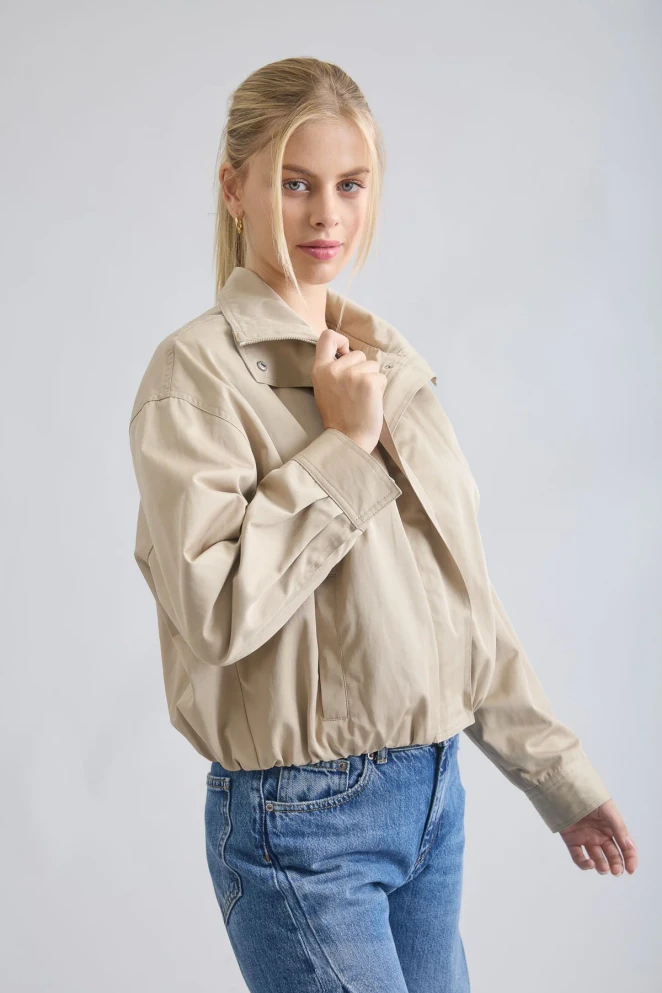 ZIP-UP MOCK NECK ELASTIC HEM JACKET
