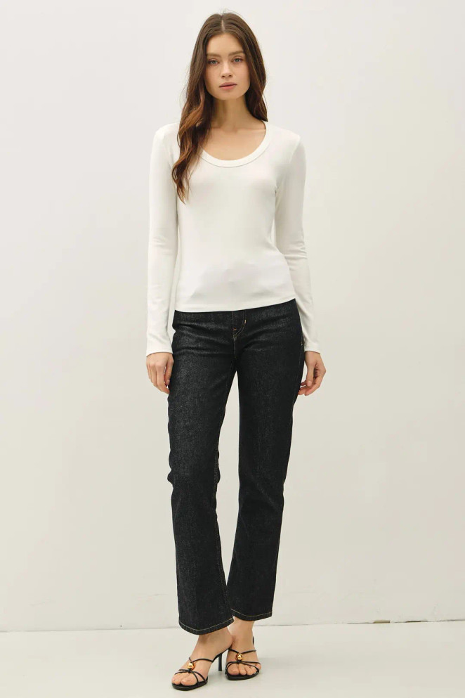 SOFT SCOOP NECK LONG SLEEVE BASIC TOP