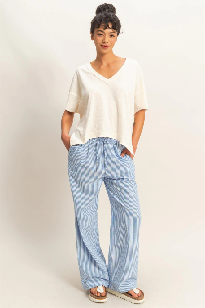 OVERSIZED V-NECK SHORT SLEEVE TOP