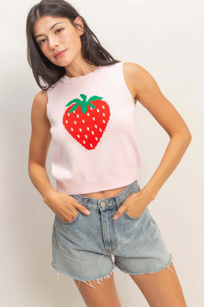 STRAWBERRY SLEEVELESS KNIT TOP