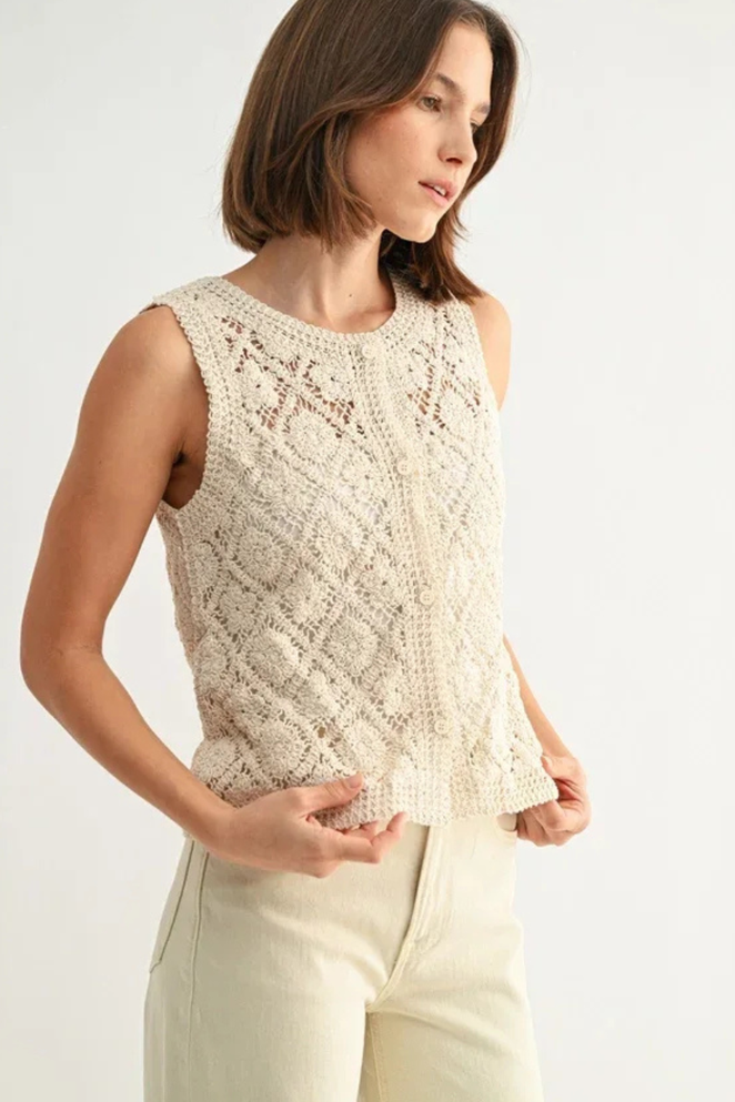 CROCHET SLEEVELESS BUTTON DOWN TOP
