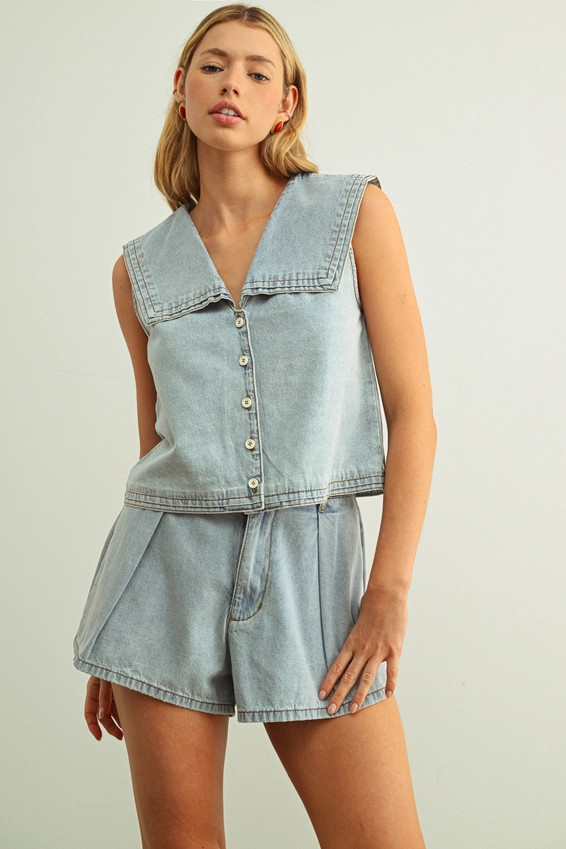 SAILOR COLLAR BUTTON FRONT DENIM TOP