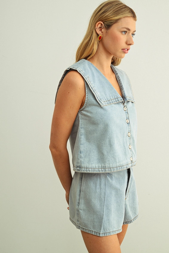 SAILOR COLLAR BUTTON FRONT DENIM TOP
