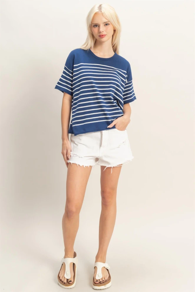 STRIPED SHORT SLEEVE KNIT TOP