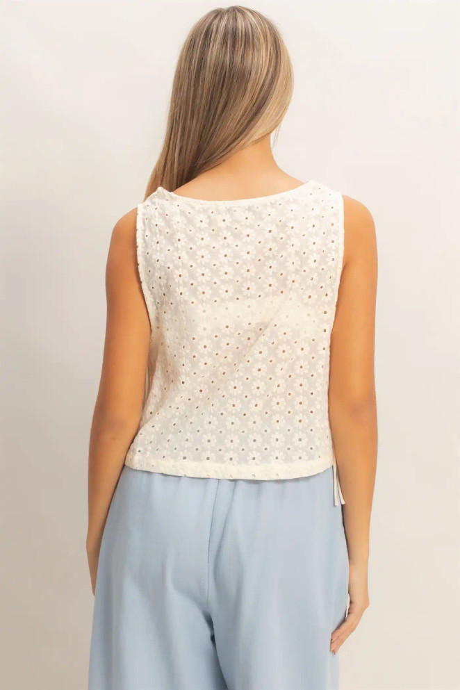 SLEEVELESS TEXTURED TOP WITH SIDE STRAPS