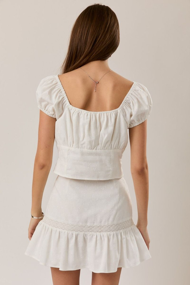 CAP SLEEVE SCOOP NECK LACE BLOUSE