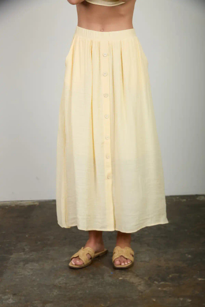 TEXTURED FRONT BUTTON MIDI SKIRT