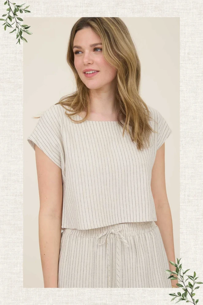 PINSTRIPE BACK BUTTON LINEN TOP