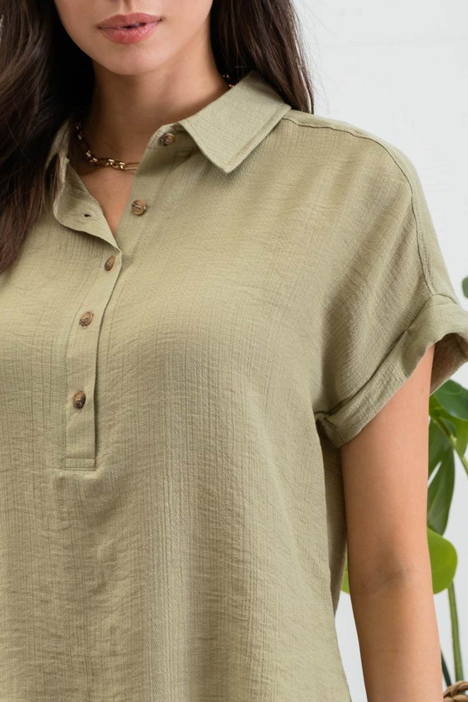 MID BUTTON DOWN CUFFED SHORT SLEEVE BLOUSE
