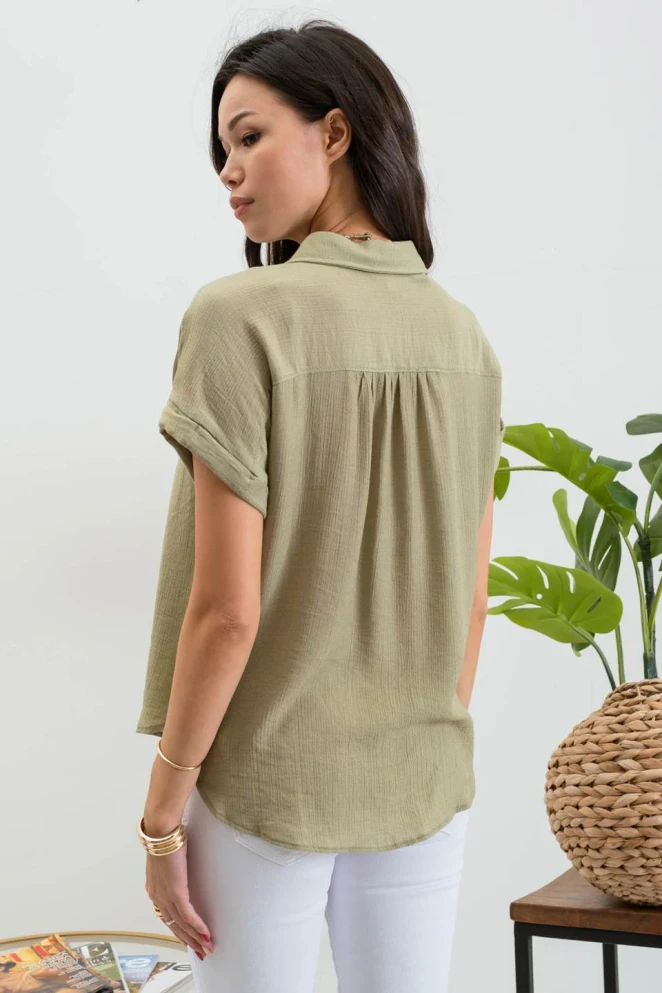 MID BUTTON DOWN CUFFED SHORT SLEEVE BLOUSE