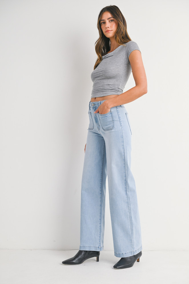 MINI PATCH POCKET WIDE JEANS