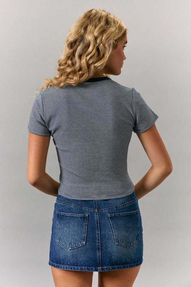 STRIPE SHORT SLEEVE ROUND NECK TOP (Updating)