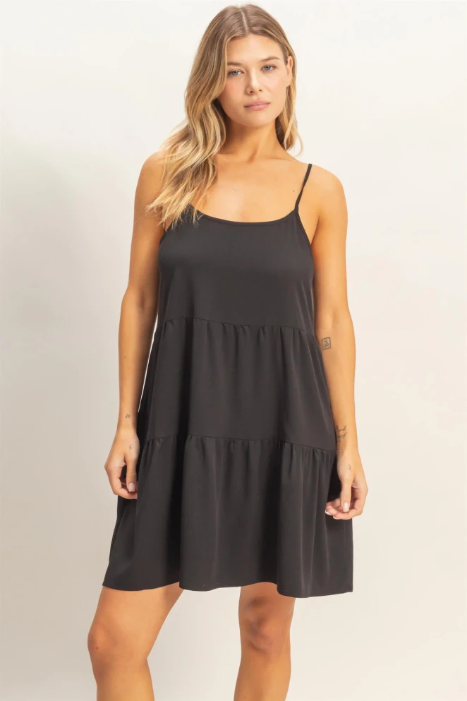 TIERED SPAGHETTI STRAP DRESS