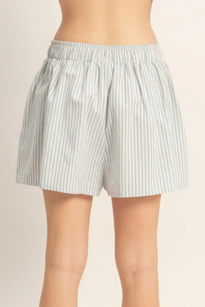 STRIPED ELASTIC WAIST SHORT