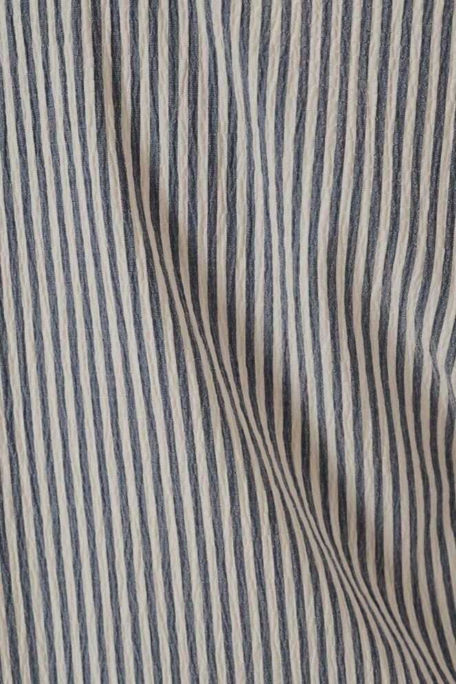 SHORT SLEEVE BUTTON UP SHIRTS