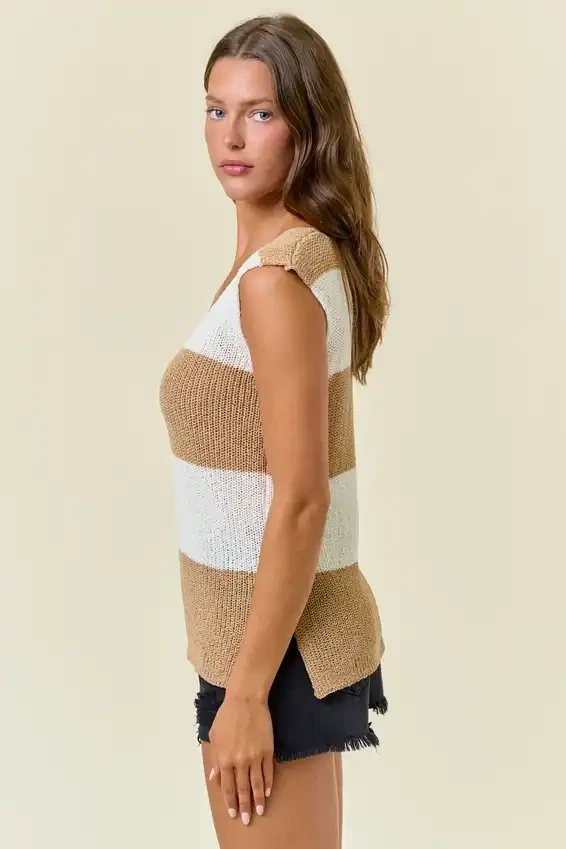 SCOOP NECK SIDE SLIT STRIPED TOP (Updating)