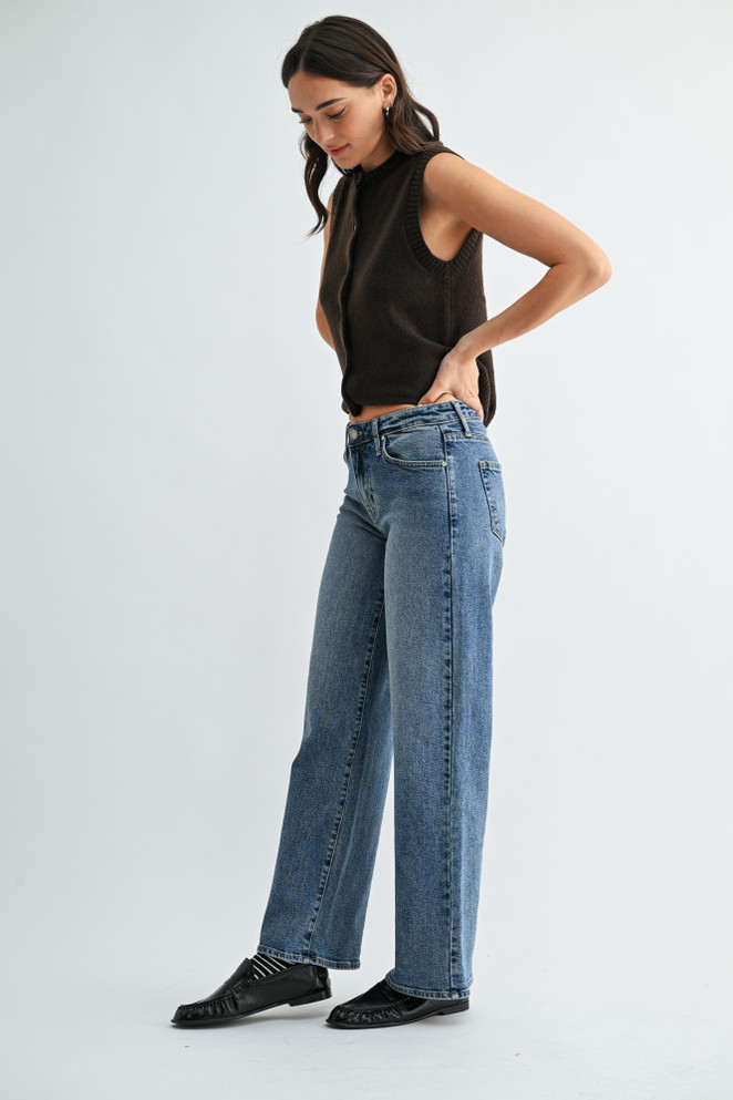 LOW RISE MID WASH WIDE LEG DENIM JEANS