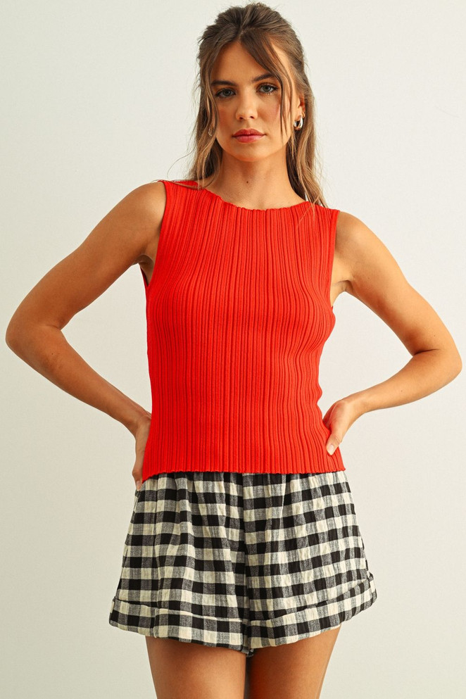 RIBBED KNITTED TOP