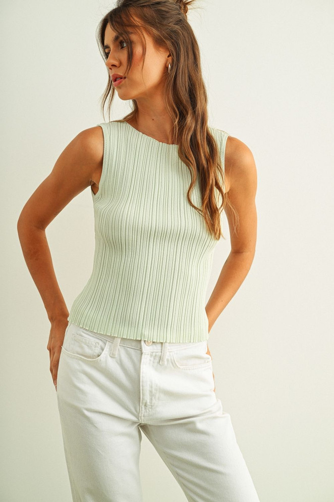 RIBBED KNITTED TOP